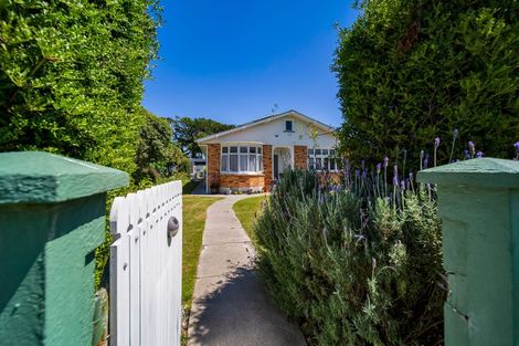 Photo of property in 21 Johnston Street, Brixton, Waitara, 4382