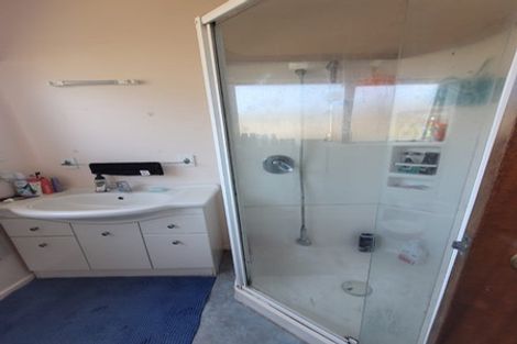 Photo of property in 75 Molesworth Street, Taita, Lower Hutt, 5011