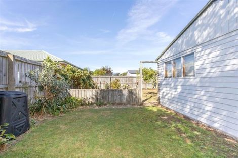 Photo of property in 20 Charlcott Street, Burnside, Christchurch, 8053