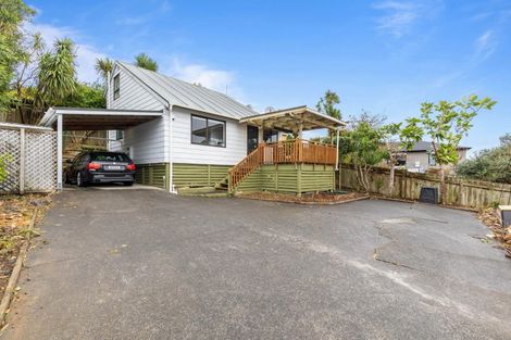 Photo of property in 2/78 Vodanovich Road, Te Atatu South, Auckland, 0610