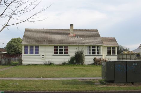 Photo of property in 37 Sare Crescent, Fairfield, Hamilton, 3214