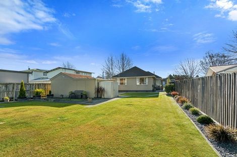 Photo of property in 25 Barnes Road, Redwood, Christchurch, 8051