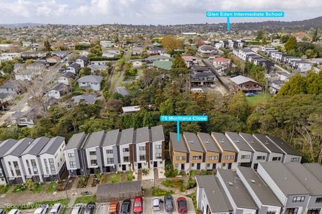 Photo of property in 75 Morihana Close, Glen Eden, 0602