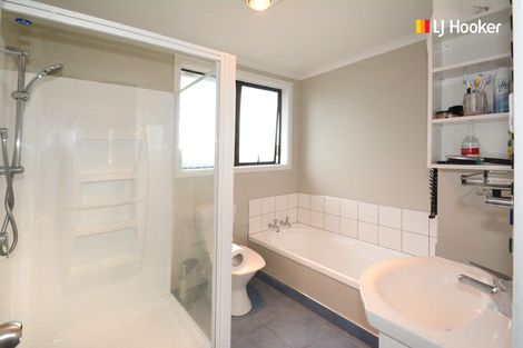 Photo of property in 4 Milford Avenue, Calton Hill, Dunedin, 9012