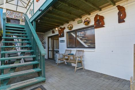 Photo of property in 647 Pukehina Parade, Pukehina, Te Puke, 3189