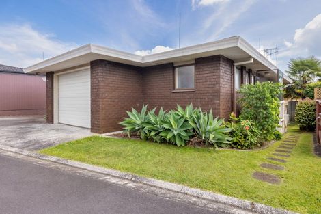 Photo of property in 17b Laing Place, Otumoetai, Tauranga, 3110