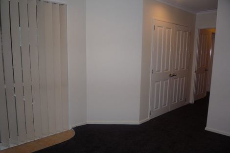 Photo of property in 8 Frederick Reece Drive, The Gardens, Auckland, 2105