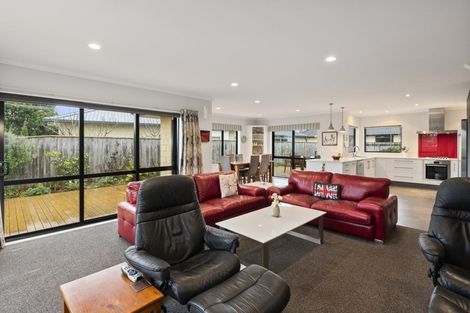 Photo of property in 8 Moy Place, Otaki, 5512