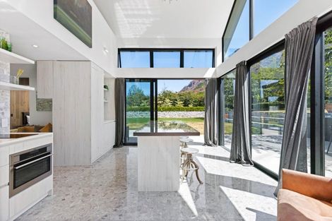 Photo of property in Butel Park, 15 Essex Avenue, Arrowtown, 9302