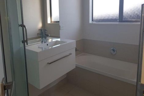 Photo of property in 52 Newman Road, Rolleston, 7614