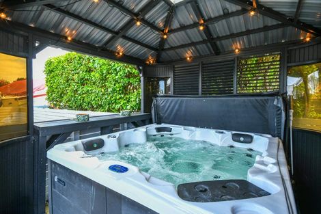 Photo of property in 29 Ina Ville Drive, Pukekohe, 2120