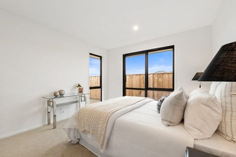 Photo of property in 27 Stackwood Avenue, Woodend, 7691