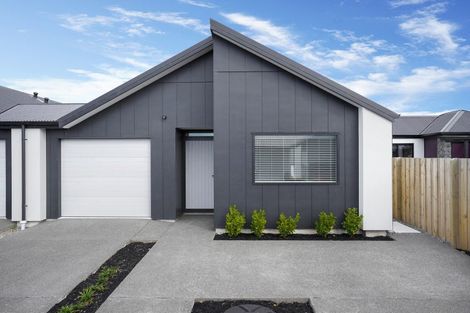 Photo of property in 10 Enforce Lane, Halswell, Christchurch, 8025