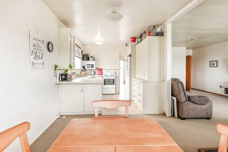 Photo of property in 5 Dover Road, Flaxmere, Hastings, 4120