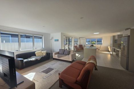 Photo of property in 19 Seashell Drive, Papamoa Beach, Papamoa, 3118