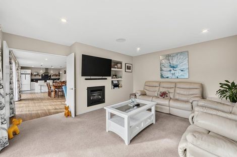 Photo of property in 12 Kawakawa Street, Pegasus, 7612