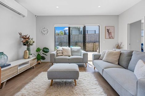 Photo of property in 42 Patrick Rice Drive, Swanson, Auckland, 0614