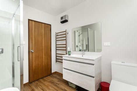 Photo of property in 27 Bayne Terrace, Macandrew Bay, Dunedin, 9014