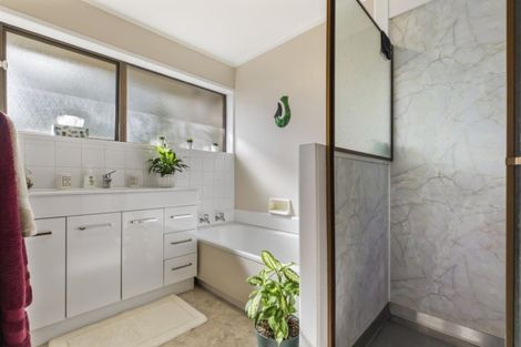 Photo of property in 11/9 Evans Road, Glen Eden, Auckland, 0602