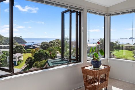 Photo of property in 29 Rewa Place, Russell, 0202