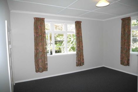 Photo of property in 1 Trig Hill Terrace, Waikanae Beach, Waikanae, 5036