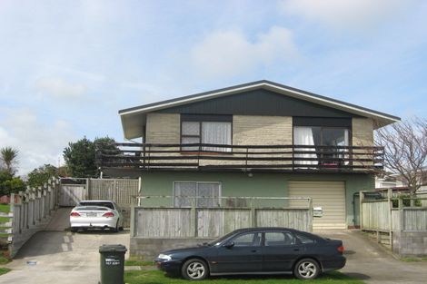 Photo of property in 30 High Street East, Waitara, 4320