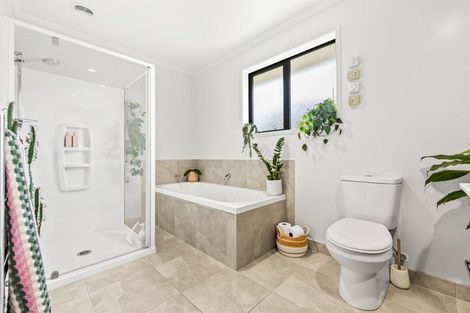 Photo of property in 347 Taraunui Road, Parua Bay, Onerahi, 0192