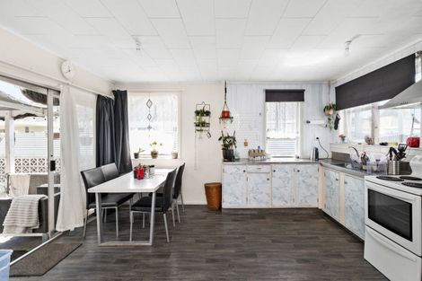 Photo of property in 330 Tui Place, Camberley, Hastings, 4120