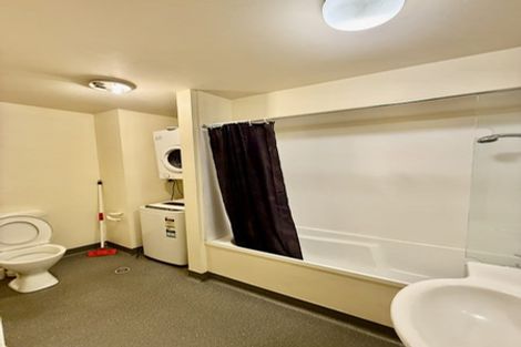 Photo of property in Luxford Villas, 310/72 Herald Street, Berhampore, Wellington, 6023