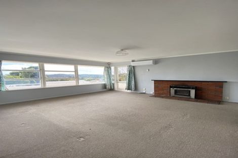 Photo of property in 11 Beswick Place, Birkdale, Auckland, 0626