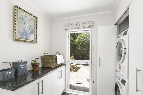 Photo of property in 5 Gavaskar Place, Khandallah, Wellington, 6035