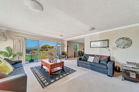 Photo of property in 18 Rata Street, Hawera, 4610