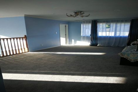 Photo of property in 11 Agnew Place, Albany, Auckland, 0632