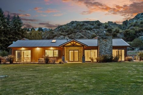 Photo of property in 62 Morven Ferry Road, Arrow Junction, Queenstown, 9371