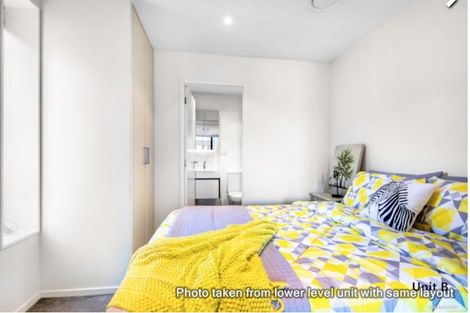 Photo of property in 56 Torino Street, Point England, Auckland, 1072