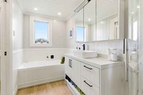 Photo of property in 1 Alexander Street, Abbotsford, Dunedin, 9018