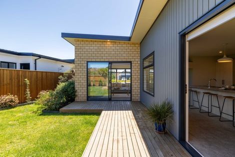 Photo of property in 5 Ruston Lane, Halswell, Christchurch, 8025