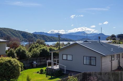 Photo of property in 312e Waikawa Road, Waikawa, Picton, 7220