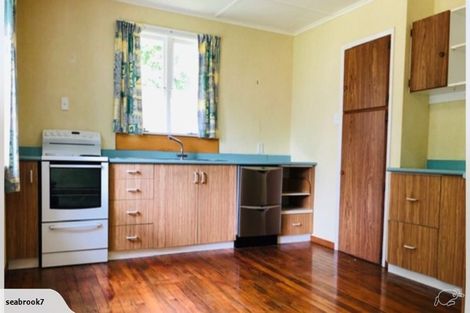 Photo of property in 122a Govett Avenue, Frankleigh Park, New Plymouth, 4310