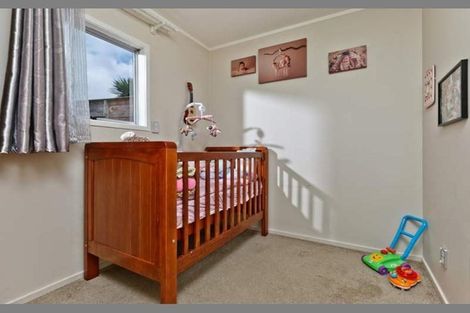 Photo of property in 20 Orton Street, Glenfield, Auckland, 0627