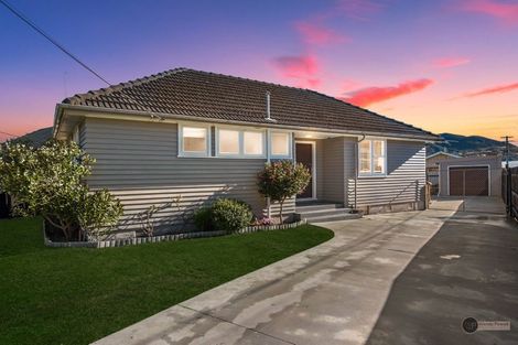 Photo of property in 7 Routley Crescent, Elderslea, Upper Hutt, 5018