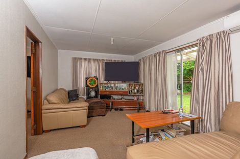 Photo of property in 140b High Street, Bulls, 4818