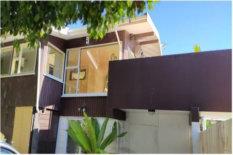 Photo of property in 75 Sunrise Avenue, Murrays Bay, Auckland, 0630