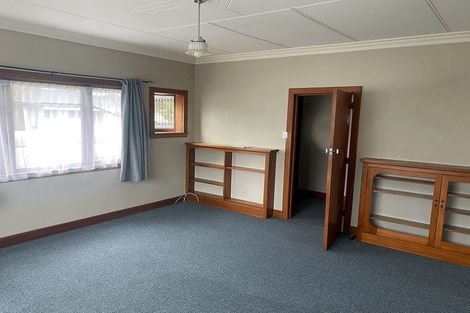 Photo of property in 22 Rangitira Avenue, Palmerston North, 4414