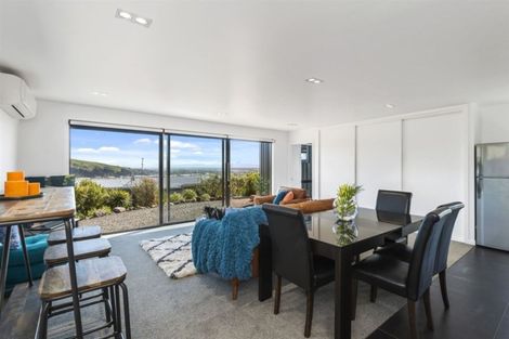 Photo of property in 3 Valley View, Mount Pleasant, Christchurch, 8081