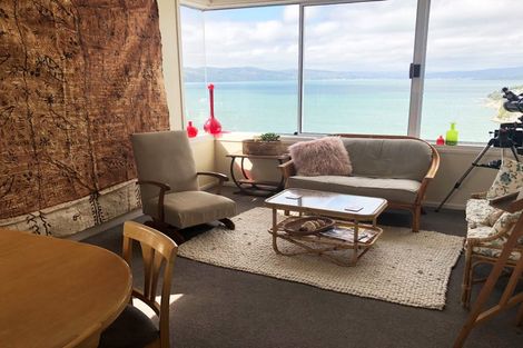 Photo of property in 2 Oriental Terrace, Mount Victoria, Wellington, 6011