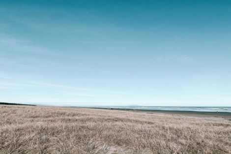 Photo of property in 82 Kahukura Avenue, Waitarere Beach, Levin, 5510