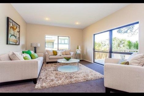 Photo of property in 174a Forrest Hill Road, Forrest Hill, Auckland, 0620