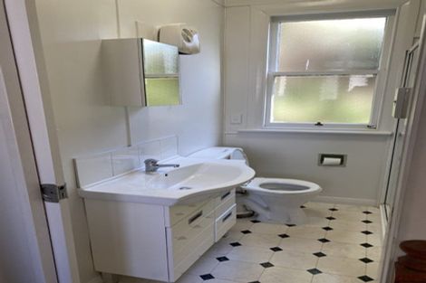 Photo of property in 183 Glenmore Street, Kelburn, Wellington, 6012