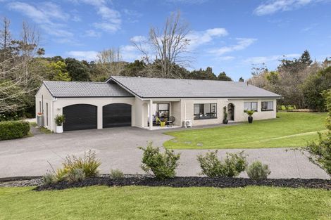 Photo of property in 67 Robinson Road, Coatesville, Albany, 0793